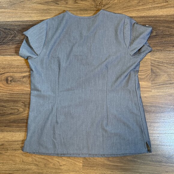 FIGS Scrub Top Women’s Size Large Gray Medical Uniform V-Neck Workwear - Picture 6 of 6